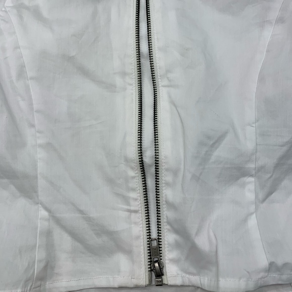 White Blouse - Picture 5 of 6